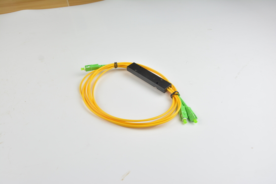 1x2 4 8 16 box PLC G657A1 0.9mm SCUPC Tapered Fiber Optic PLC Splitter for Directivity dB ≥55