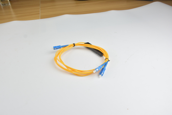 1x2 4 8 16 box PLC G657A1 0.9mm SCUPC Tapered Fiber Optic PLC Splitter for Directivity dB ≥55